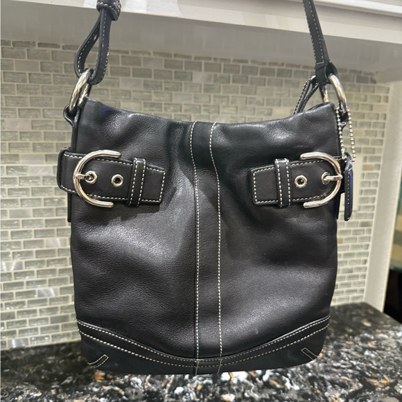 COACH SoHo Black Leather Shoulder Bag - Picture 1 of 8